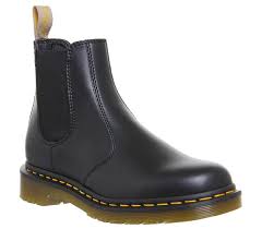 Dr Martens 2976 vegan chelsea boots in black